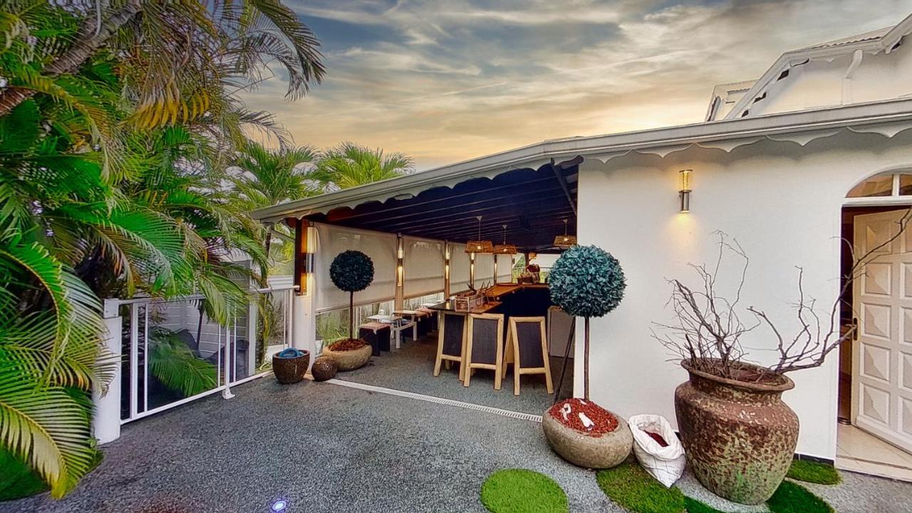 Green Lord Domaine - Lodges Piscine & Spa - Bar & Lounge - Restaurant Gastronomique Lamentin Luaran gambar